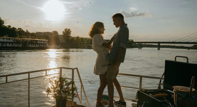 Ilustrasi apa artinya double date