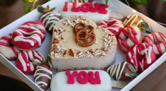 Ilustrasi to love you more artinya