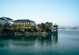 Ilustrasi erek erek hotel
